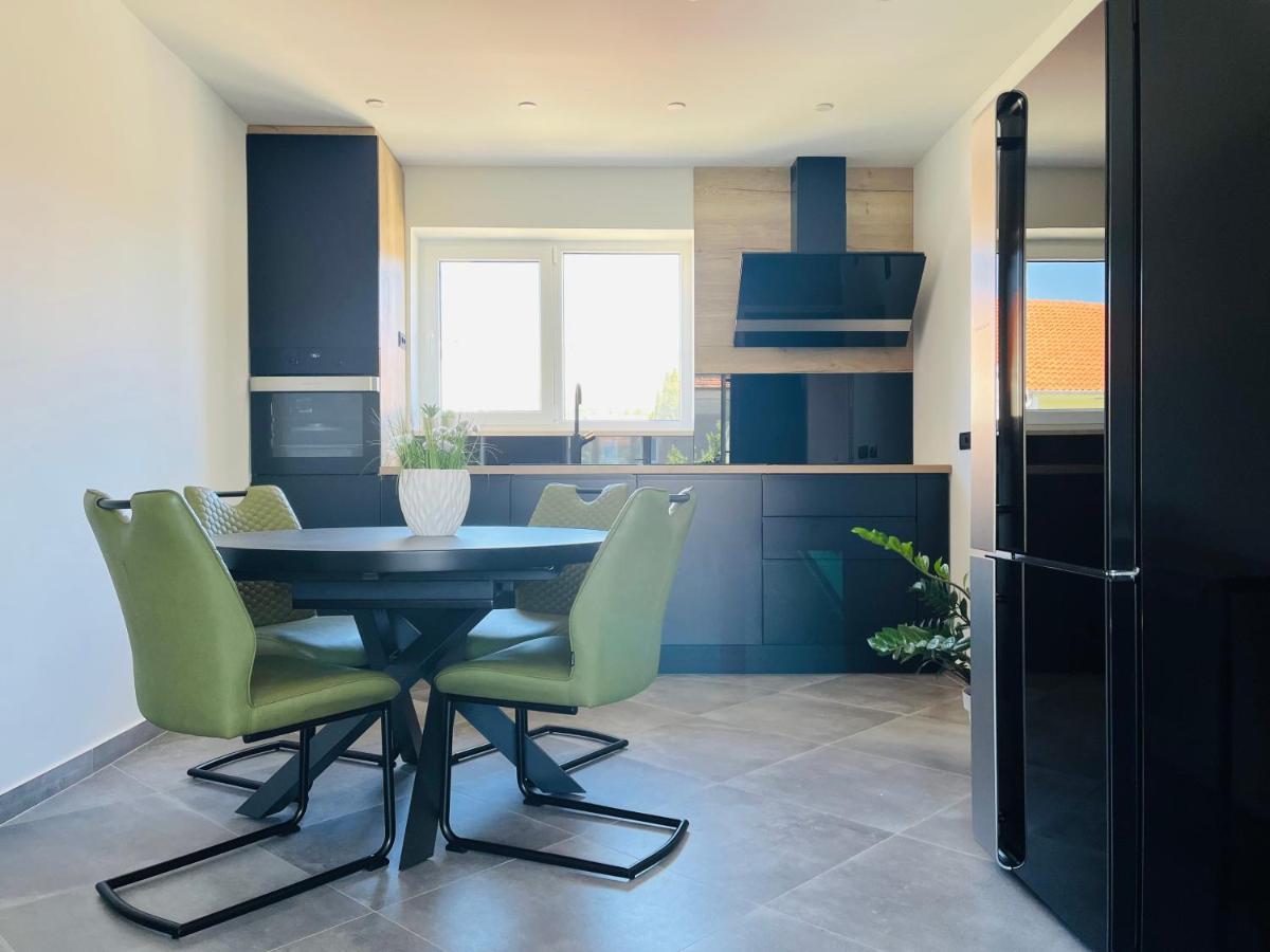 Kia Ora apartment Trogir Bagian luar foto
