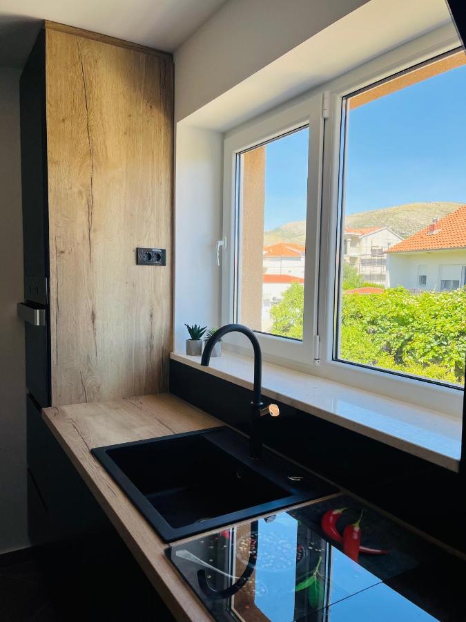 Kia Ora apartment Trogir Bagian luar foto